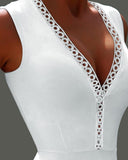 Contrast Lace Sleeveless Bodysuit